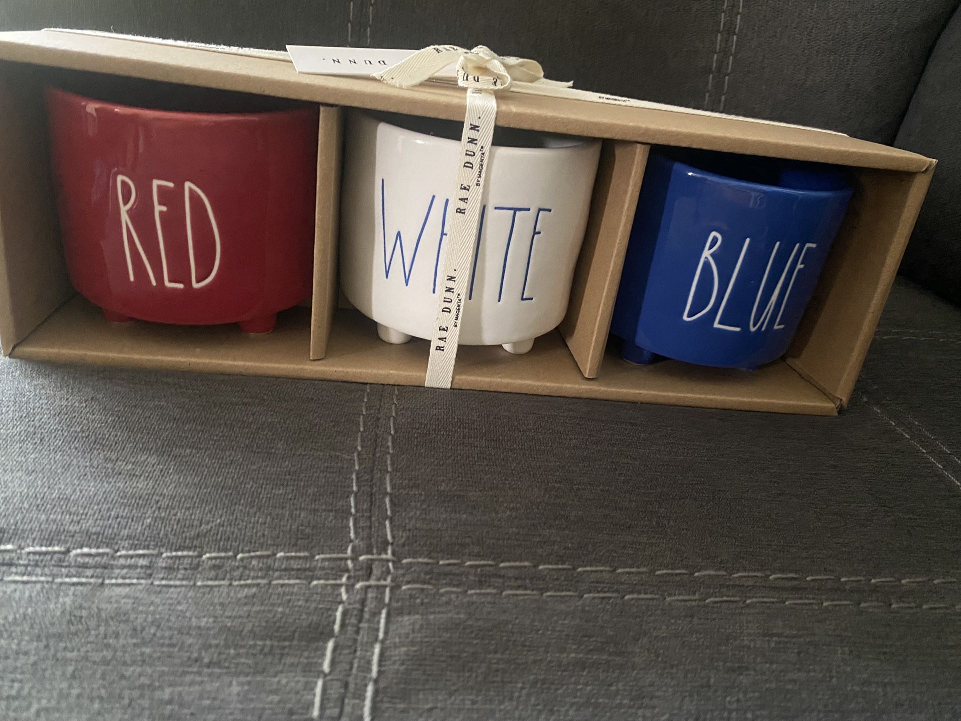 Rae Dunn Red White & Blue Footed Planters Gift Set!