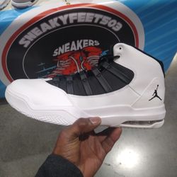 Jordan Max Aura