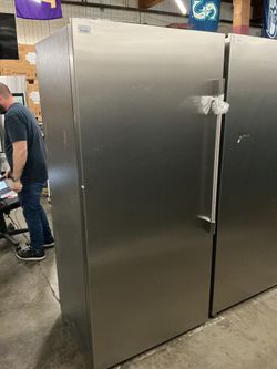 Frigidaire FPFU19F8WF Column Freezer (Open-Box / Scratch & Dent)