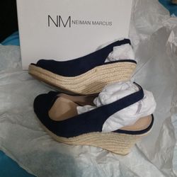 BRAND NEW Wedges
