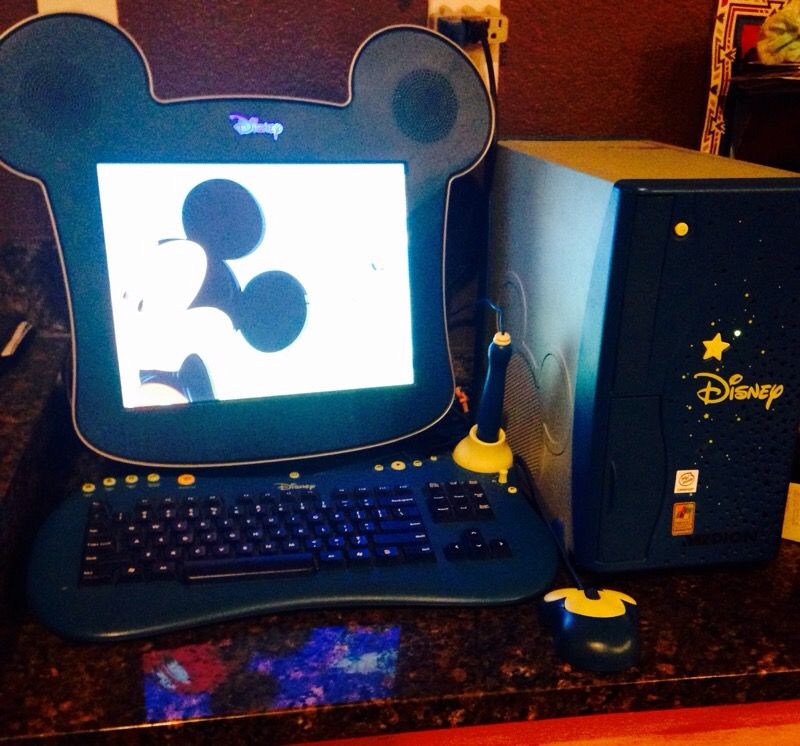 Rare Mickey Mouse Disney Dream Desk Computer