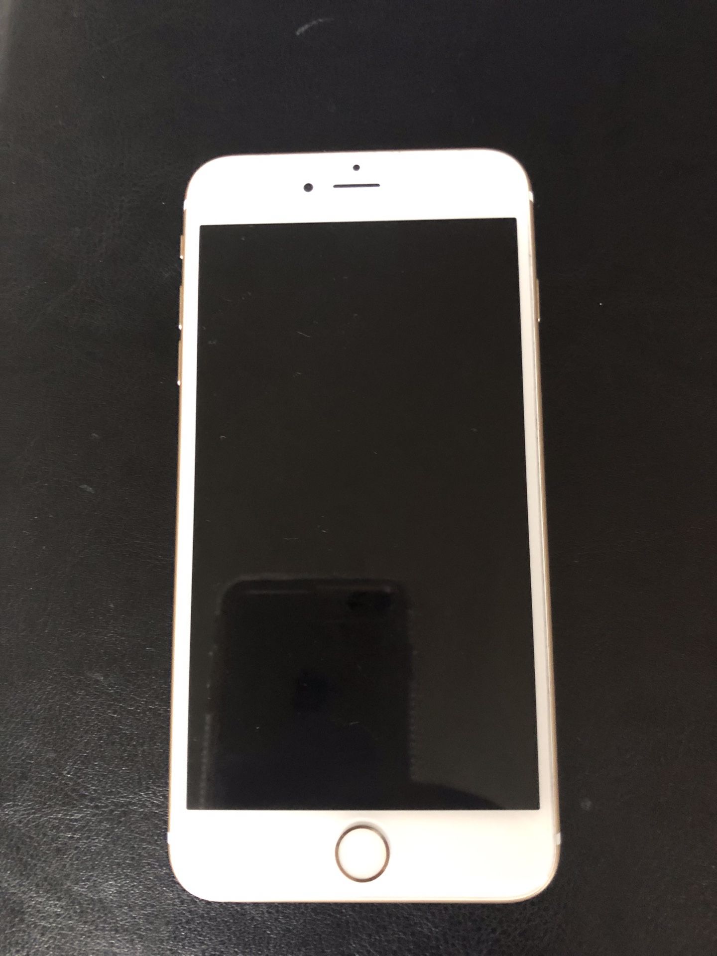 iPhone 6 Plus Gold 64GB | Excellent condition
