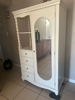 Madison White II 1-Door 4-Drawer Wood Bedroom Armoire Closet