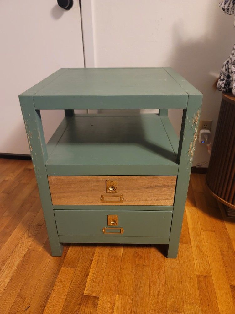 2 Wood End Tables