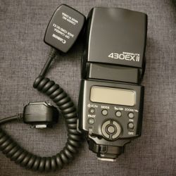 Canon Speedlite FLASH 430EXII