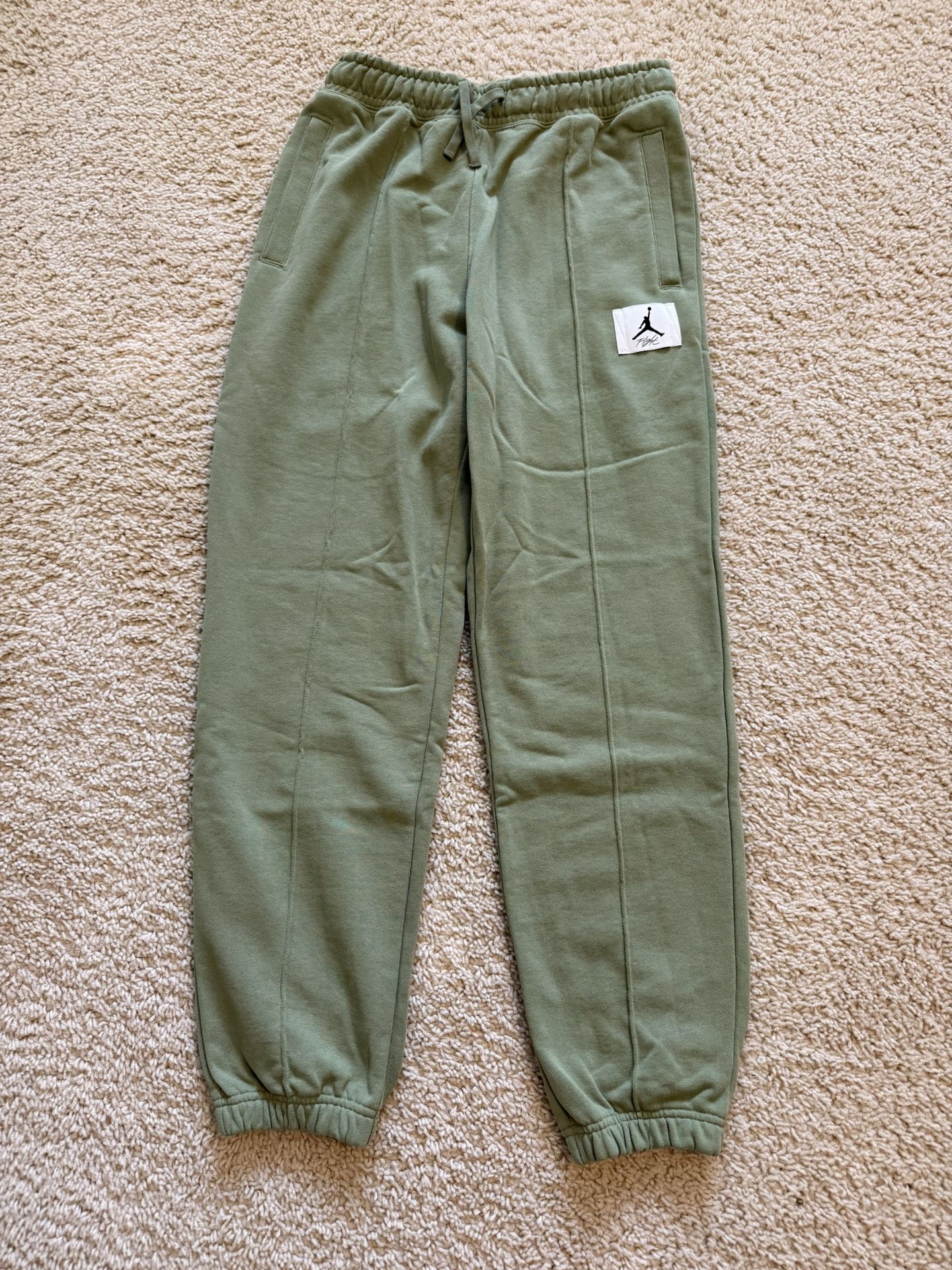 Nike Jordan Essentials Green Sweatpants - Women Size Small NWT