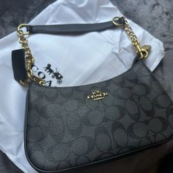 Coach Teri Shoulder Bag Black and Gold