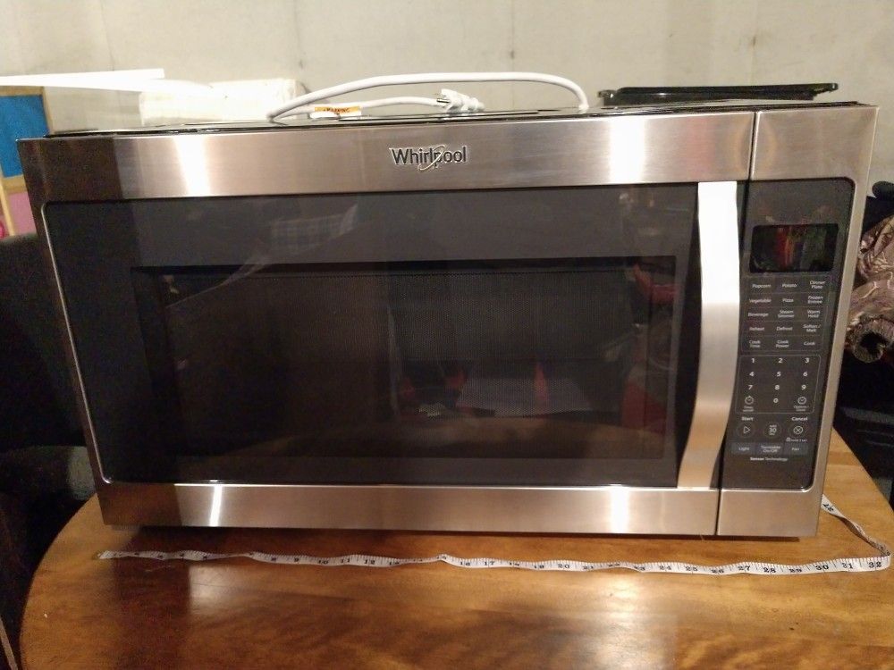 Microwave (Whirlpool model number wmh53520cs)
