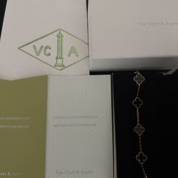 Van Cleef & Arpels Bracelet Black Motif 