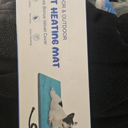 Pet Heating Pad 15.7inx27.6 $12 ea Firm On Price