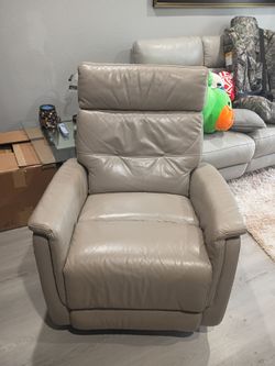 Recliner