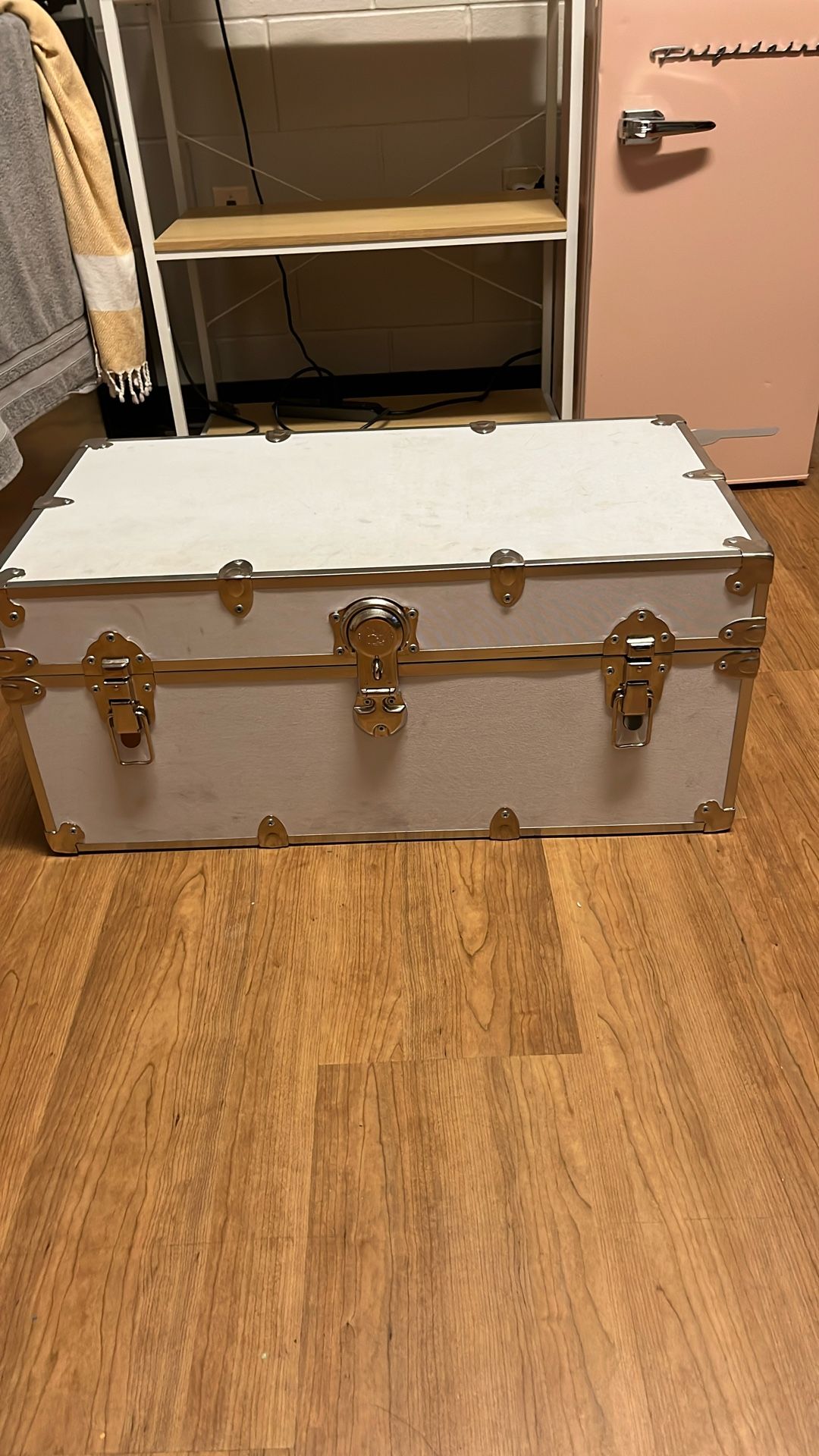 Lockable Chest