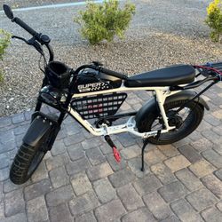Super73 Z Series Electric Bike 750W – Excellent Condition – Extras