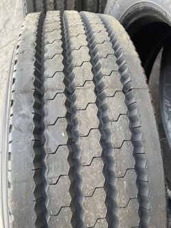 245/75r19.5 New Tires 245/75/19.5