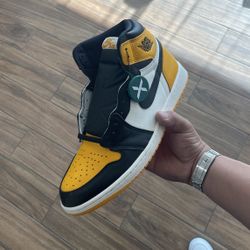 Jordan 1 Taxis Brand New $110 Pick Up Only moving selling a lot of my shoes pick up only