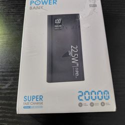 BRAND NEW POWER BANK SUPER FAST CHARGE 20000 MAH