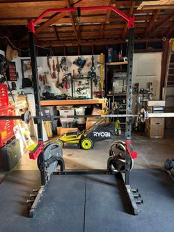 Squat Rack, pulleys & Attachments
