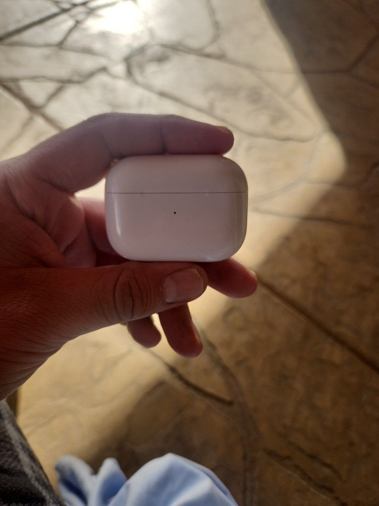 Airpod Pro 2 (Charging Case ) 