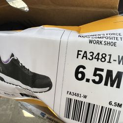 Women’s Carhart steel shoes