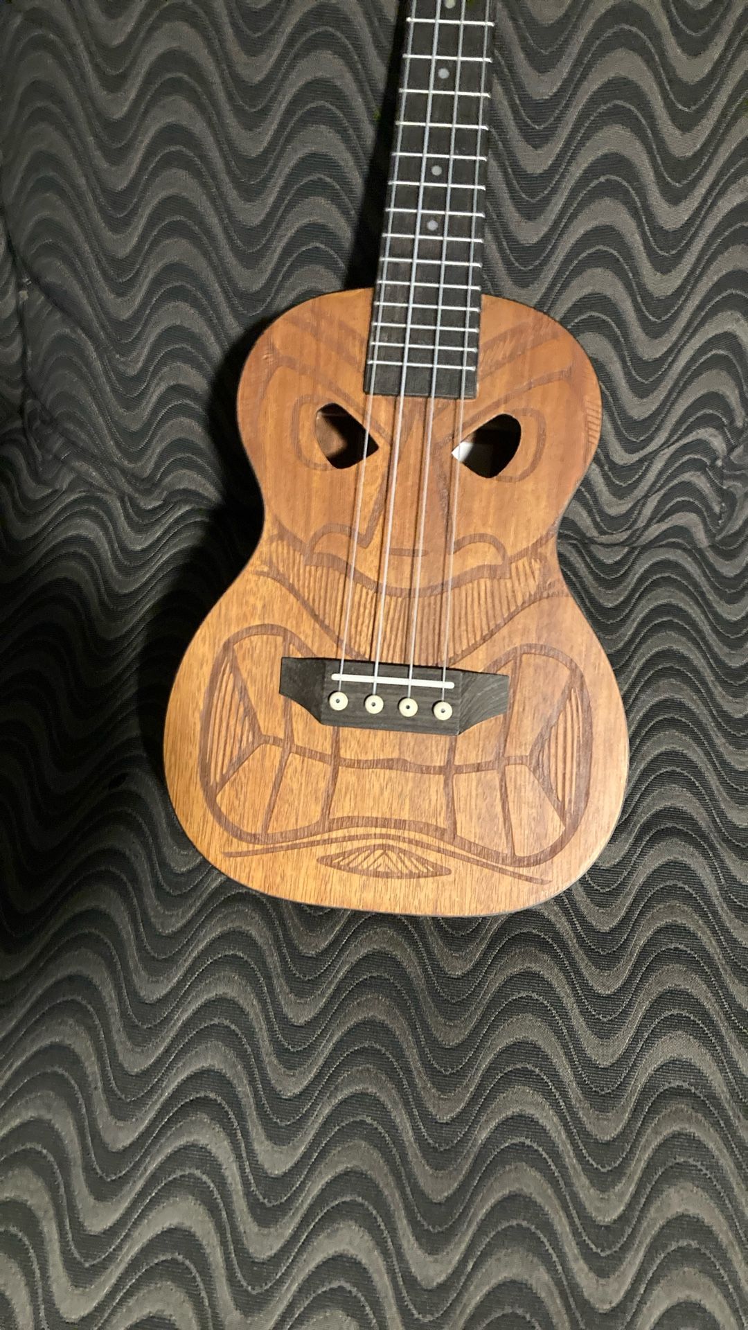 The Stagg Tiki Series UC TIKI-MENA Ukulele 