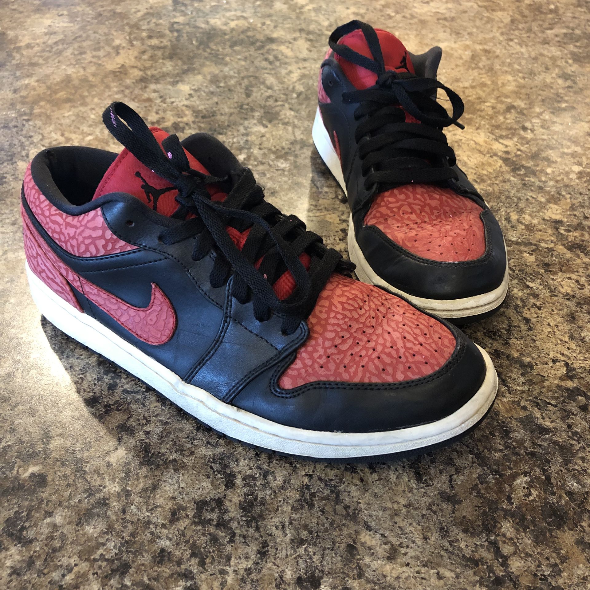 Air Jordan 1’s (Size 11)