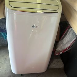LG PORTABLE AIR CONDITIONER UNIT  👇👇👇