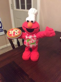 Singing Pizza Elmo