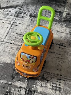 Winnie Pooh car