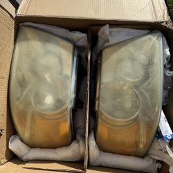 Ford Expedition Headlights 2004 