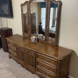 Large Elegant Bedroom Dresser With Mirror 
