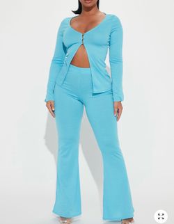 Fashion Nova Turquoise Set