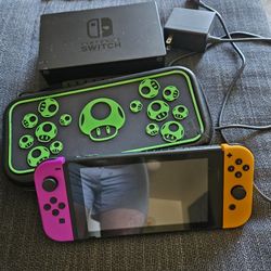 Nintendo Switch (BARELY USED) Gen. 2 w/ all Accessories 