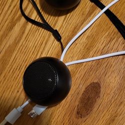 Bluetooth Speakers 5$