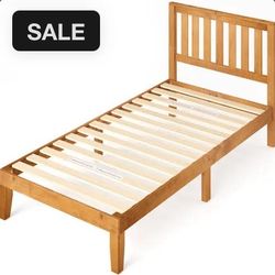 2 Twin Beds With Mattresses And Mirror  
