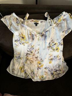 TORRID PLUS SIZE WOMENS TOPS 