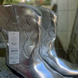 Women's Boots
