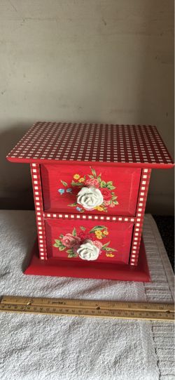 Pioneer woman rate red gingham trinket chest