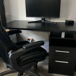Desk & chair