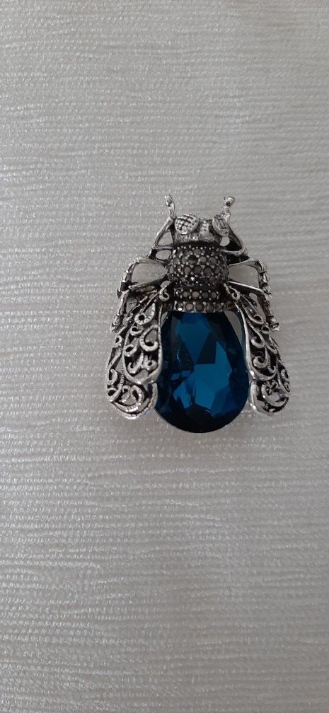 Insect Brooch with a blue gem