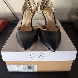 new jessica simpson black high heels size 6M