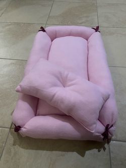 Princess Pink Large Dog Bed