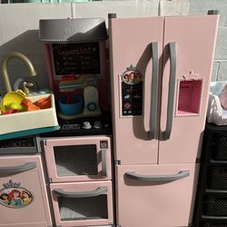 Disney princess toy kitchen