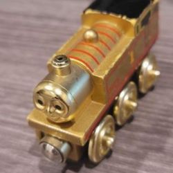 Thomas the Tank Engine Gold Limited 60 Year Edition Wooden Railway Train