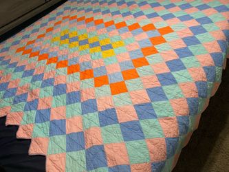 Vintage Multicolored Vintage Handmade Patchwork Quilt Diamond Full Queen 92x66”
