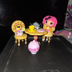 Lalaloopsy Crumbs' Tea Party Mini Playset Kids Toys