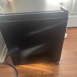 Mini Refrigerator 