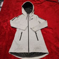 Nike Tech Fleece Aeroloft Down Jacket 