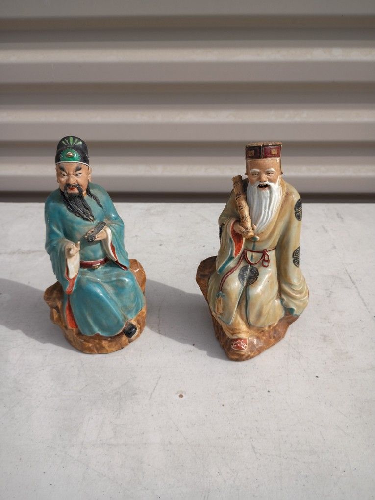 Antique Chinese Qing Porcelain Figure 