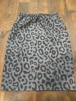 Women’s gray black pencil skirt size 2x by nuggles #21