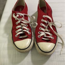 Red woman’s Converse Unisex 8 Men’s 7 Women’s $5